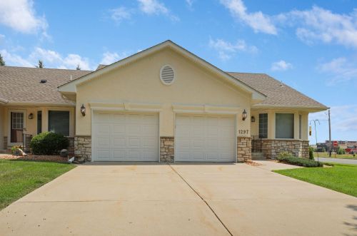 1297 Quincy Cir, Prior Lake, MN 55379-2020