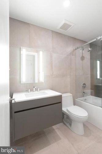 123 23 St, Philadelphia PA 19121-1329 exterior