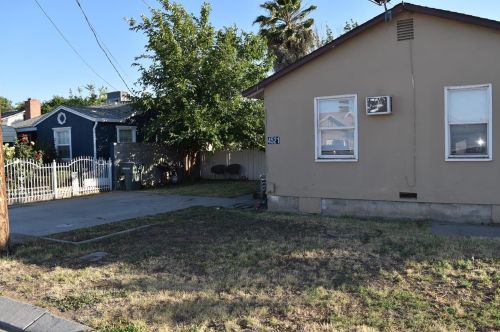 4521 Elm St, Salida, CA 95368-9476