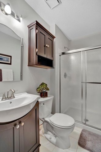 3735 Greensboro Dr, Saint Paul MN  55123-2242 exterior