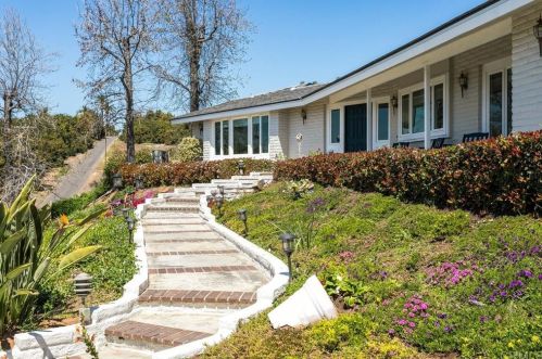 10489 Camino Del Venado, Valley Center, CA 92082-3506