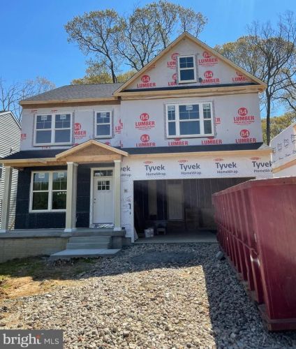 33 Chrisba Rd, Severna Park, MD 21146-3060