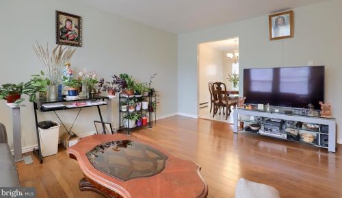 111 Tanglewood Ln, Lancaster PA  17601-3315 exterior