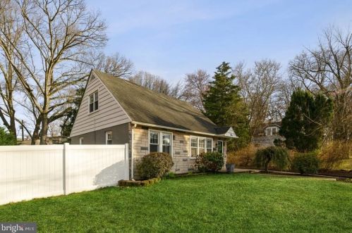 1649 Hollywood Ave, Blenheim, NJ 08012-5012