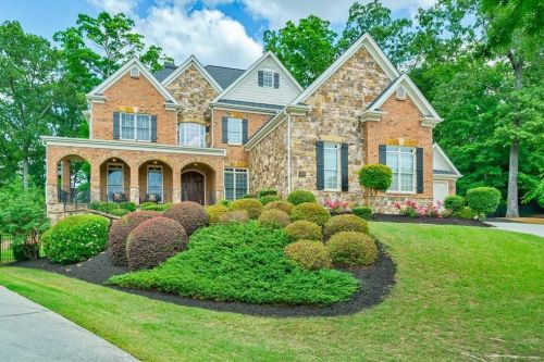 3301 Anna Ruby Ln, Buford, GA 30519-4577