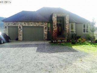 414 408th Ct, Washougal, WA 98671-8376