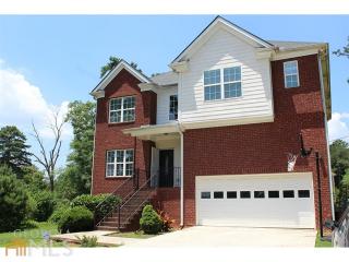 1125 King Way Dr, Lithonia, GA 30058-6115