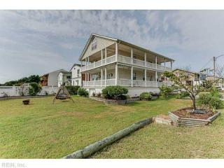 9605 6th View St, Norfolk VA  23503-1404 exterior