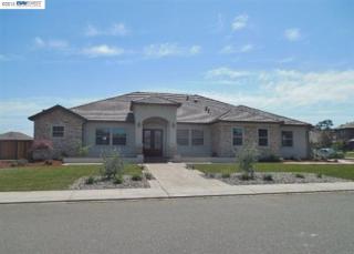10700 Goldsborough Cir, Valley Home, CA 95361-7648