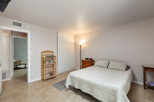 8205 Tamarind Ln, Riverside CA  92509-5179 exterior