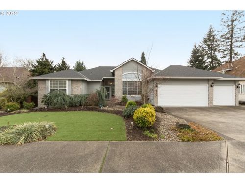 6032 Brewster Pl, Portland, OR 97267-5159
