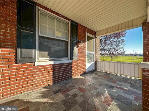 1303 Philadelphia St, York, PA 17403-1230