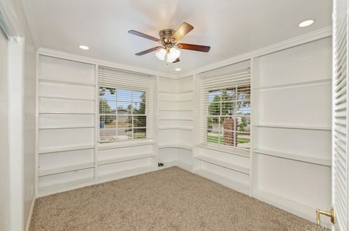 2935 Westridge Rd, Riverside CA  92506-4448 exterior