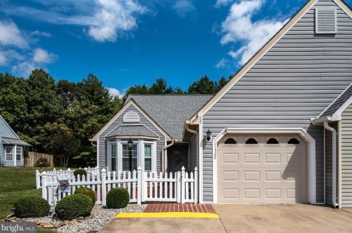 11325 Savannah Dr, Fredericksburg, VA 22407-9109