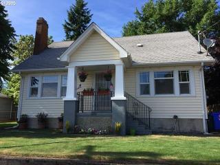 10137 Holgate Blvd, Portland OR  97266-2349 exterior
