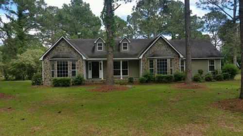 27 Twin Gables Rd, Pridgen, GA 31519-5515