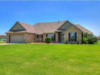 4116 Nugget Ln, Tuttle, OK 73089-9235