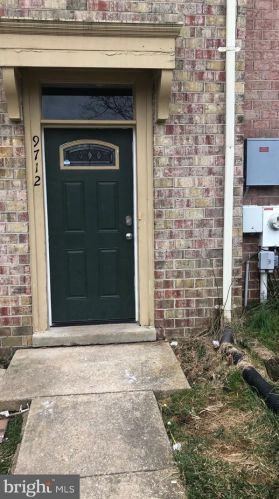 9712 Softwater Way, Columbia MD  21046-1820 exterior