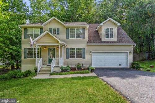 1118 Garner Dr, Owens, VA 22485-6763
