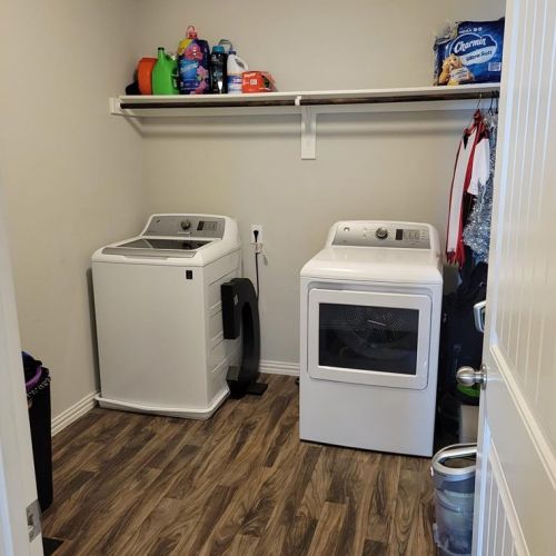 1428 Sierra Est Trl, Fort Worth TX  76119-2662 exterior