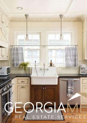 1112 Austin Ave, Atlanta GA  30307-1918 exterior