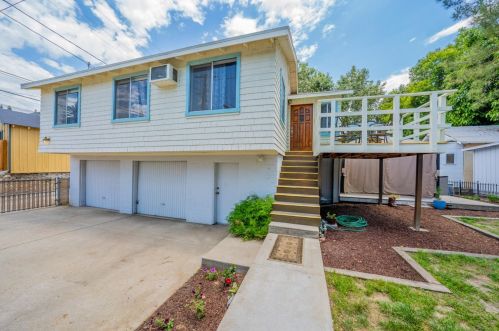 7 Grant St, Redlands, CA 92373-4621