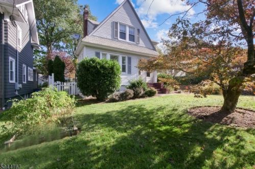 103 Tuscan Rd, Maplewood, NJ 07040-2826