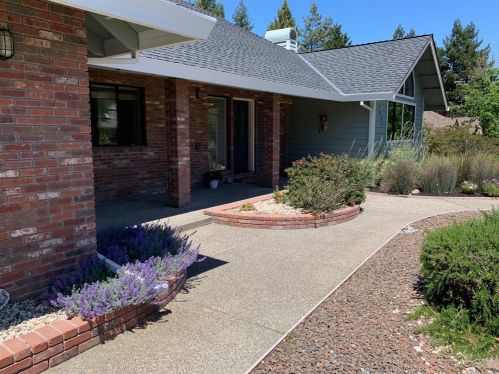 7981 Mitchell Ct, Sebastopol, CA 95472-4042