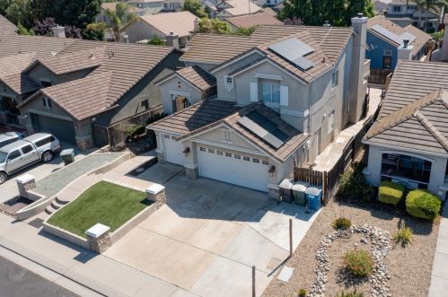 1988 London Ave, Manteca, CA 95336-7016