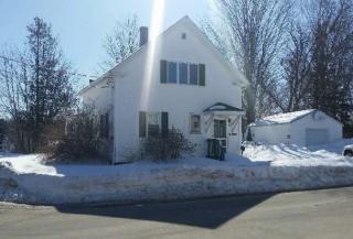 98 Cook St, Auburn, ME 04210-7612
