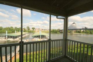 698 Marina Cottage Dr, Memphis, TN 38103-9011