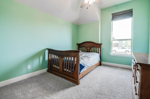 632 Mcneill, Fort Worth TX  76148 exterior