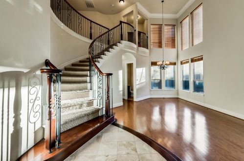 6508 Sleepy Spring Dr, Plano TX  75024-6123 exterior