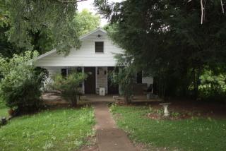 3585 Dodson Ave, Chattanooga, TN 37406-1402
