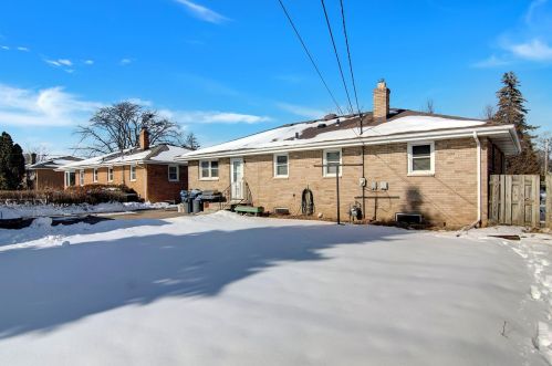 3144 Grand Blvd, Hammond IN  46322-1243 exterior