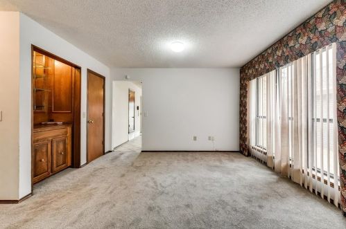 3217 Laurel Oaks Ct, Garland TX  75044-6937 exterior