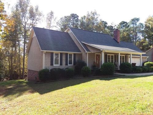 55 Timberwood Dr, Silver Creek, GA 30173-2350