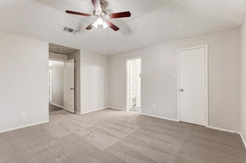6412 Bramble Dr, Fort Worth TX  76133-4304 exterior