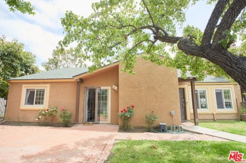 2647 Monte Carlo Dr, Santa Ana, CA 92706-2101