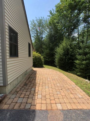 2 Kimberley Cir, Mere Point, ME 04011-3815