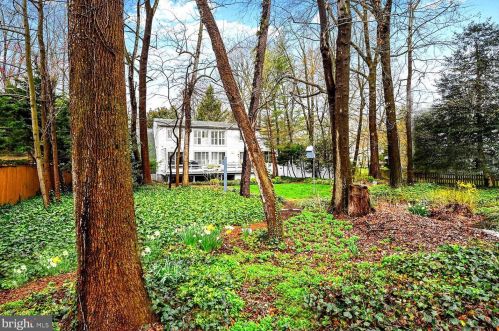 819 Oak Grove Cir, Severna Park, MD 21146-4231