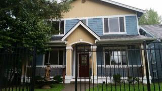 7730 16th Ave, Seattle, WA 98115-4364