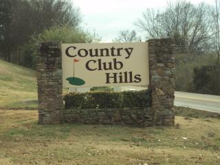1149 Country Club Rd, Dandridge, TN 37725-4351