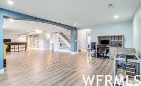 6537 Hvn Maple Dr, Taylorsville UT 84081-4162 exterior