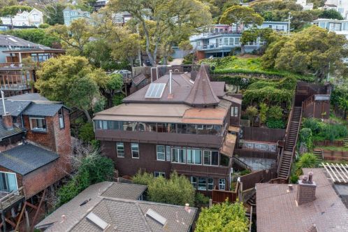 48 Bulkley Ave, Sausalito, CA 94965-2208