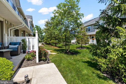 6406 Coventry Way, Mount Laurel NJ  08054-6826 exterior