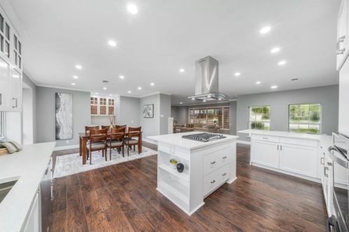 3909 Trail Lake Dr, Fort Worth TX  76109-3523 exterior