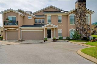 608 Renaissance Ct, Chattanooga, TN 37419-2196