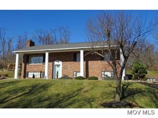 208 Hills Dr, Parkersburg WV  26104-9232 exterior