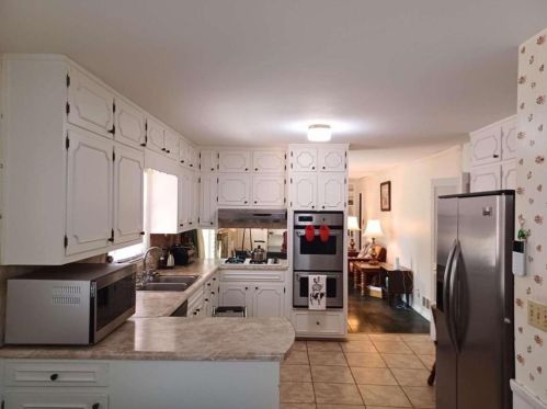 478 Navarre Dr, Stone Mountain, GA 30087-5110